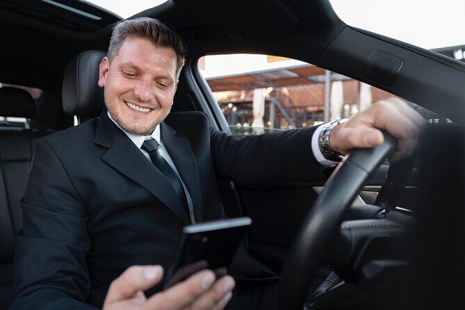 1 to 8 People Private Transfer from Dublin Airport to City Centre - Vehicle Size, Luggage Space, and Real-World Group Trips