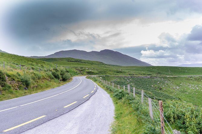 3-Day Blarney Castle, Ring of Kerry, & Cliffs of Moher Rail tour - How This 3-Day Rail Tour Fits Together (Dublin to Galway, with Big Ireland Hits)