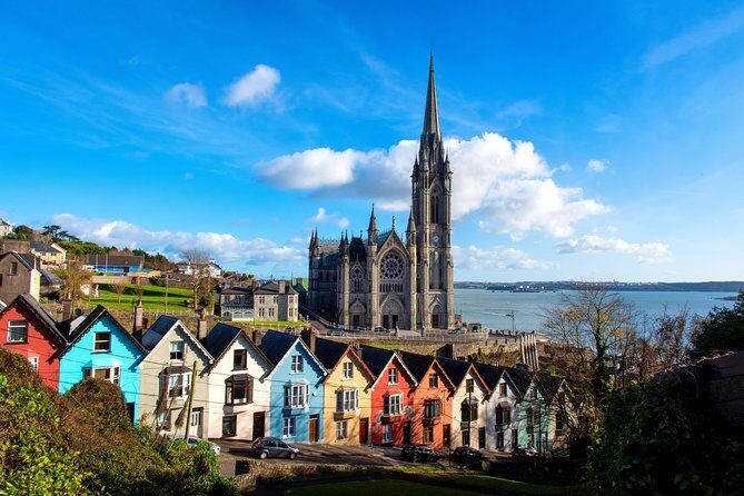 4-Day Blarney Castle, Ring of Kerry, Cliffs of Moher & Connemara - Day 3: Bunratty Castle, Cliffs of Moher, Burren, and Arrival in Galway