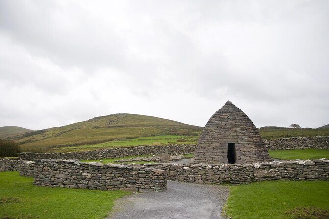 4 Hours Dingle Peninsula Private Tour - Key highlights to look for