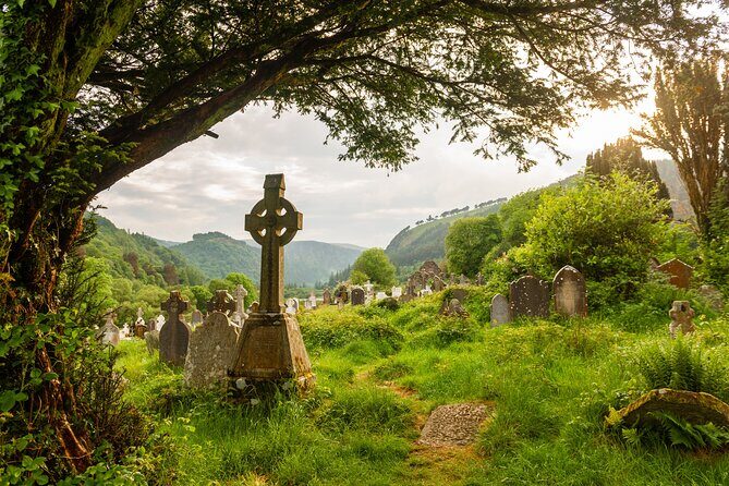 5 Day Ireland's South−East Including Admission from Dublin - Blarney Castle Grounds and Kinsale’s Evening Vibe