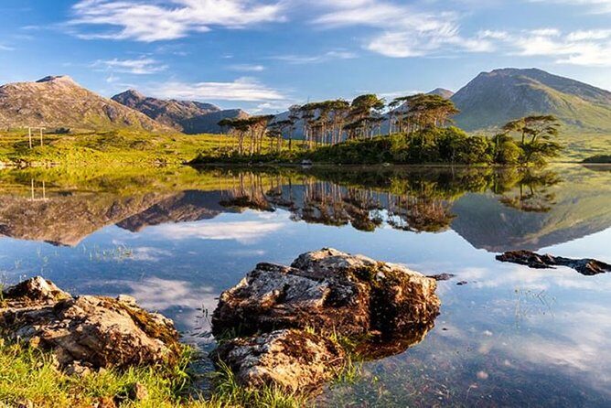 5-Day Northern Ireland and Atlantic Coast Small-Group Tour from Dublin - Day 4: Connemara National Park, Twelve Bens Views, and Sky Road
