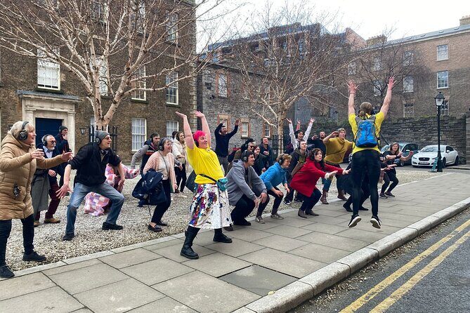 A Silent Disco Walking Tour - Mobile Tickets and English Guidance: Getting In Smoothly