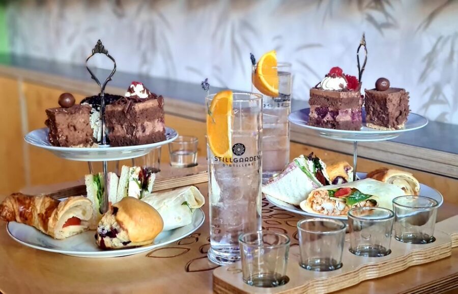 Afternoon Tea & Gin Masterclass - The 90-minute flow: welcome drink, gin flight, and expert Q&A