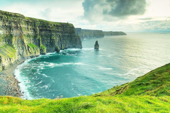 Aran Island, Cliffs of Moher & Cruise tour from Galway. Guided. - The big idea: land, sea, and an Aran Island in one run