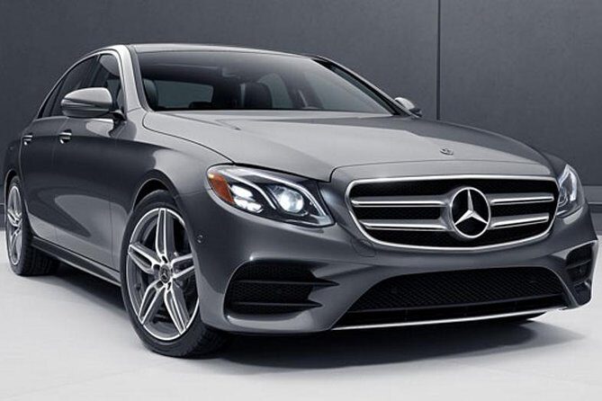 Arrival Transfer: Dublin Airport DUB to Dublin in Business Car - The car: business class feel, not just transportation