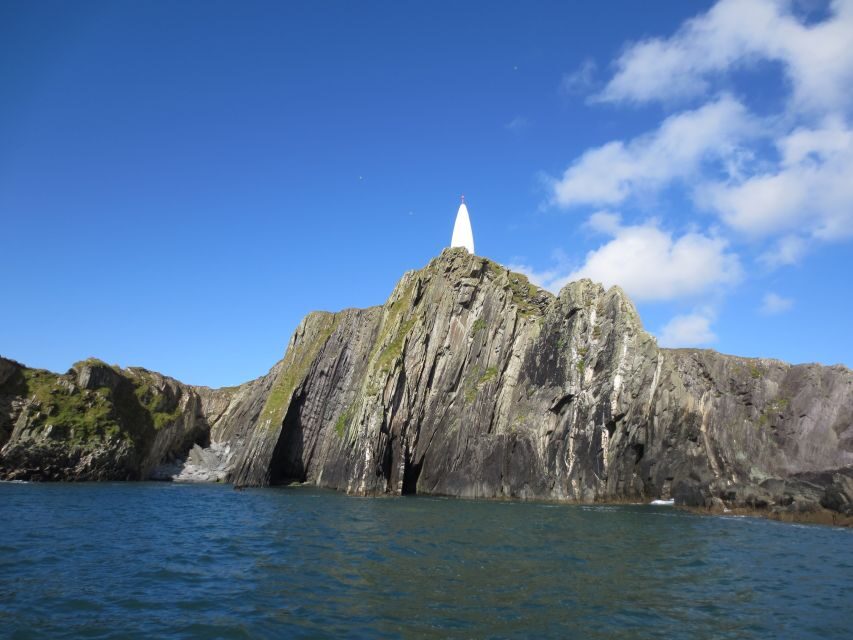 Baltimore Harbor: Sunset Cruise to Fastnet Rock Lighthouse - Fastnet Rock lighthouse: circumnavigation and getting angles you can’t fake