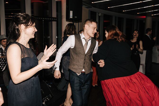 Celtic Dance Party - What You’ll Be Doing: Irish Set and Céilí Dancing, the Fun Way