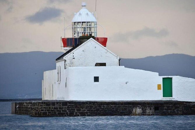 Clew Bay Cruise, Westport ( 90 minutes ) - Westport Harbour to Clew Bay: the right length for big views