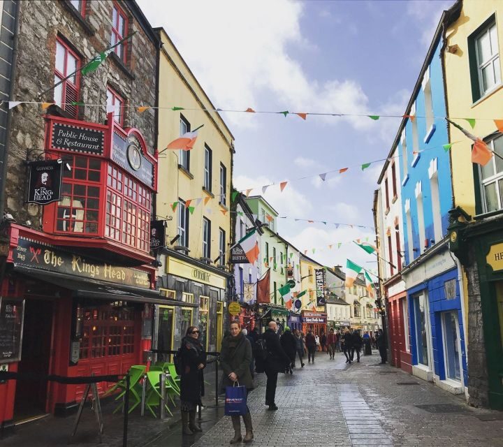 Cliffs of Moher and Galway Tour in Italian or Spanish - Galway for 90 minutes: what you can do (and what you’ll skip)