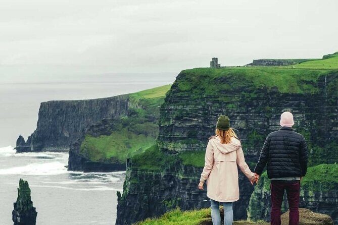 Cliffs of Moher and The Burren Private Tour from Dublin - The 8am start: Dunguaire Castle and Galway Bay views