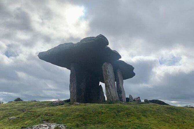 Cliffs of Moher and The Burren Private Tour from Dublin - Ballyvaughan: a quick lunch pocket in a classic coastal town