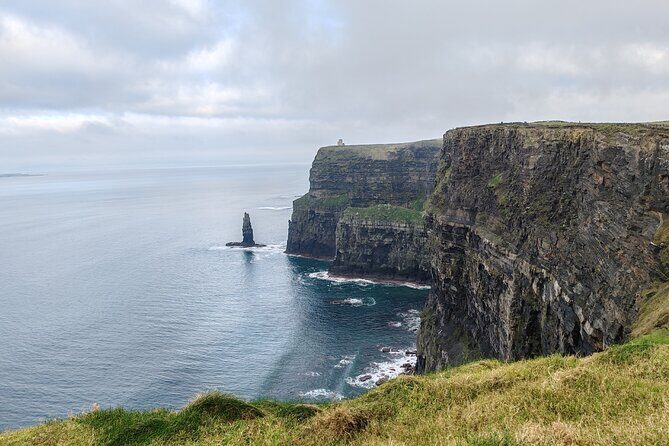 Cliffs of Moher and Wild Atlantic Way Private Tour: From Dublin - Key things that make this tour work