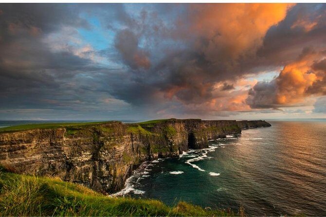 Cliffs of Moher, Aran Island & Burren tour from Galway. Guided. - Topside at the Cliffs of Moher: how to use your time wisely