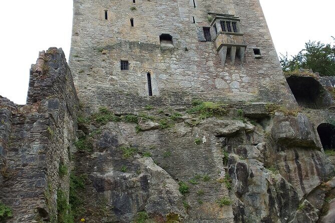 Cliffs of Moher & Bunratty Castle Day Tour - Day 1 at Cliffs of Moher: puffins, movie-set views, and the 700-feet walk