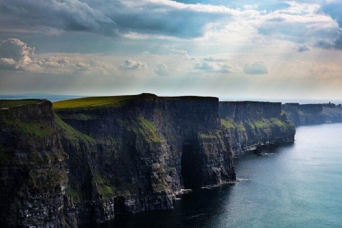Cliffs of Moher Day Tour from Limerick: Wild Atlantic Way - Onboard Comfort, WiFi, and Live Commentary: What Actually Impacts Your Day