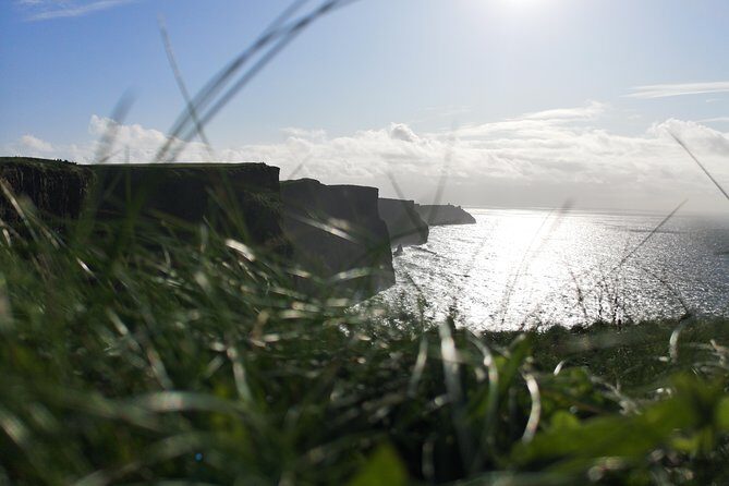 Cliffs of Moher & Galway Bay private tour or Galway city day trip - The return drive via Wild Atlantic Way and a Lahinch golf shop stop