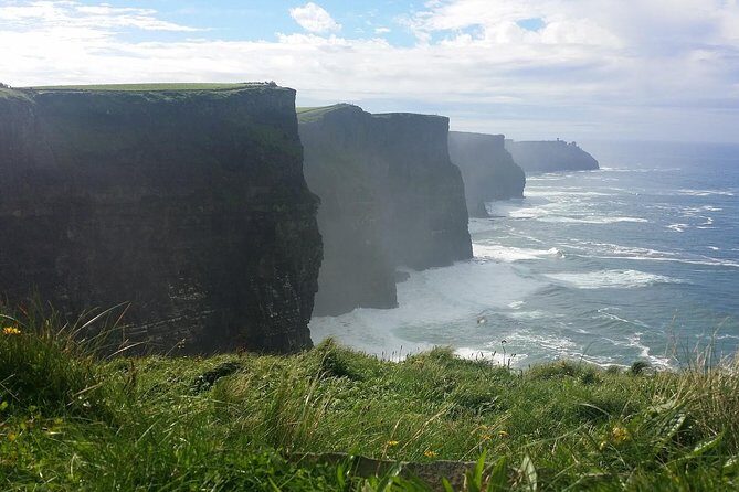 Cliffs of Moher including Cliffs of Moher Boat Experience Luxury Car Tour - Cliffs of Moher Experience: your 90 minutes for the best first look