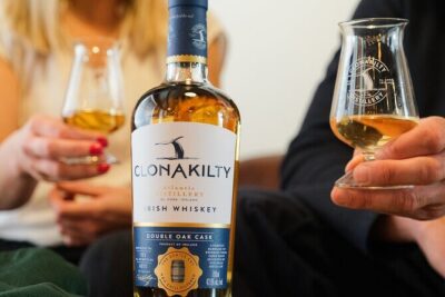 Clonakilty Distillery: Tour & Classic Whiskey Tasting - Entering the Visitor Experience & Gift Shop: check in and get oriented