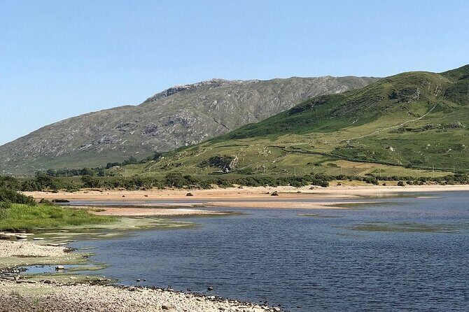 Connemara, Kylemore Abbey and Wild Atlantic Way tour from Galway - The big fork in the day: Connemara National Park OR Kylemore Abbey