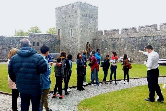 Cork City, Cahir Castle and Rock of Cashel Tour with Spanish Speaking Guide - What to Bring for a Long Drive Day