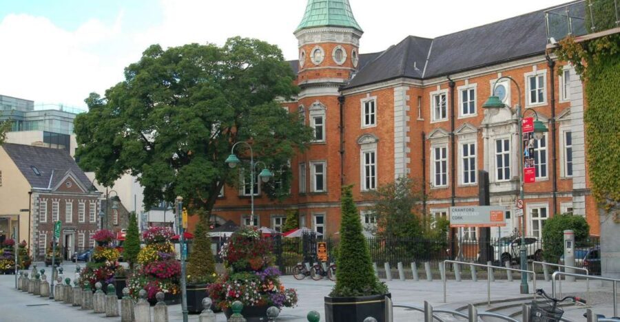 Cork: Guided Historical Walking Tour - Following the river under Cork’s curved streets
