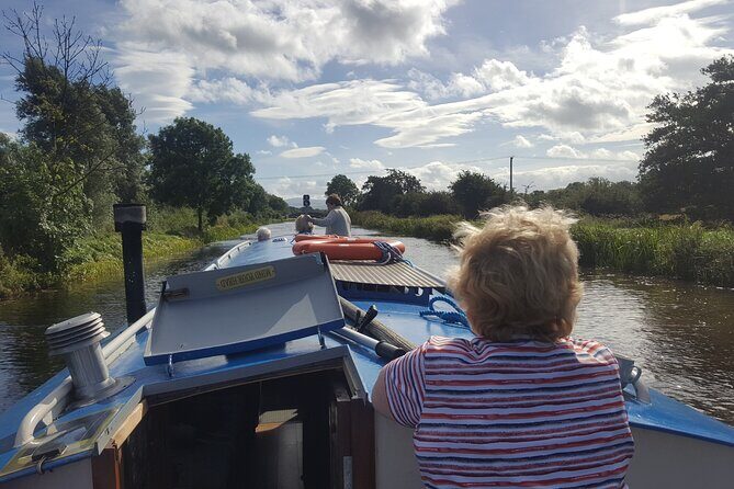 Digby Lock Cruise - Explore Ireland's Historic Grand Canal. - Getting to the boat: meeting point, timing, and the onboard setup