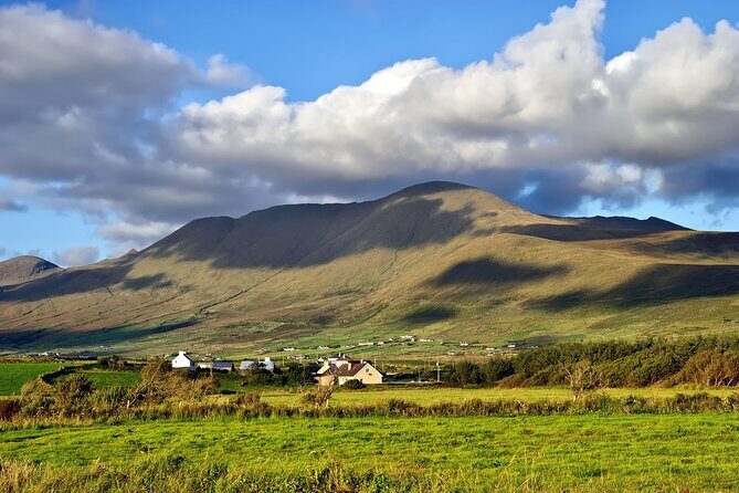 Dingle Peninsula and Slea Head Day Tour - Slea Head and Blasket Islands: where the wow factor lands