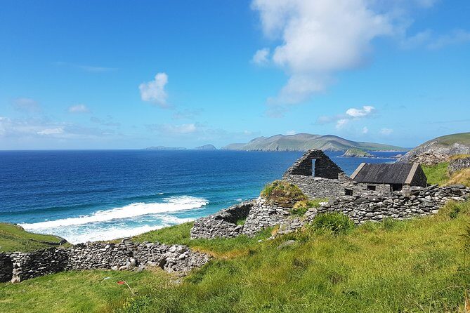 Dingle Peninsula and Slea Head Drive Group Tour - Eask Tower: coast views in minutes