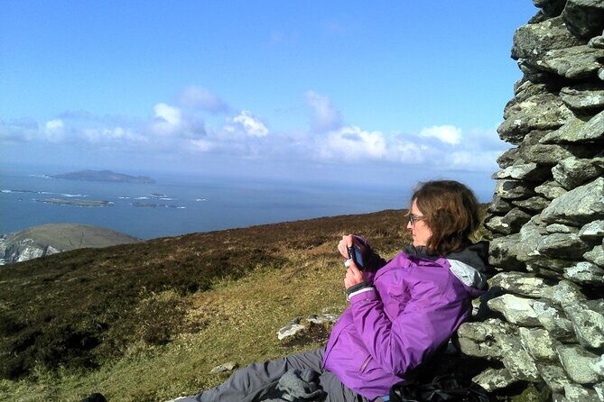 Dingle Peninsula Guided Walking Tour - Finding the Blasket Centre and starting at 10:00am
