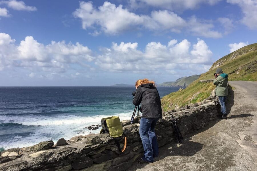 Dingle: Slea Head Photo And Sightseeing Tour - Dunquin Pier and Clogher Head: Turning Views Into a Story