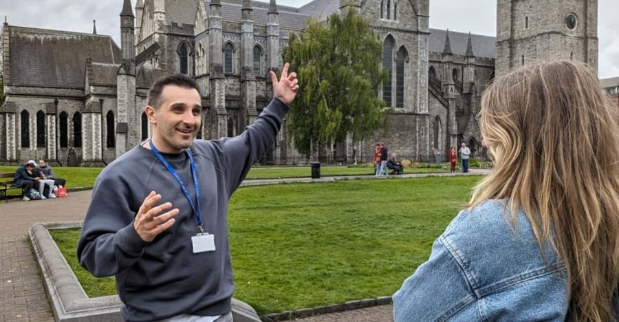 Dublin: 2 Hour City Center Guided Walking Tour - Quick hits before you go
