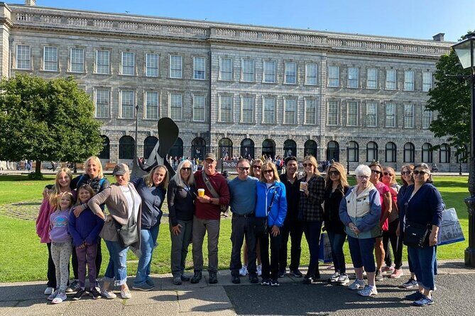 Dublin Book of Kells, Castle and Molly Malone Statue Guided Tour - Dublin Castle exterior tour: the walking that brings power and conflict to life