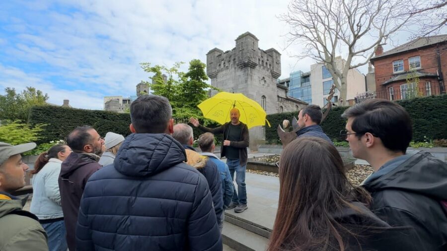 Dublin: Bucket List Sights Walking Tour - Key sights and what makes them work on this tour