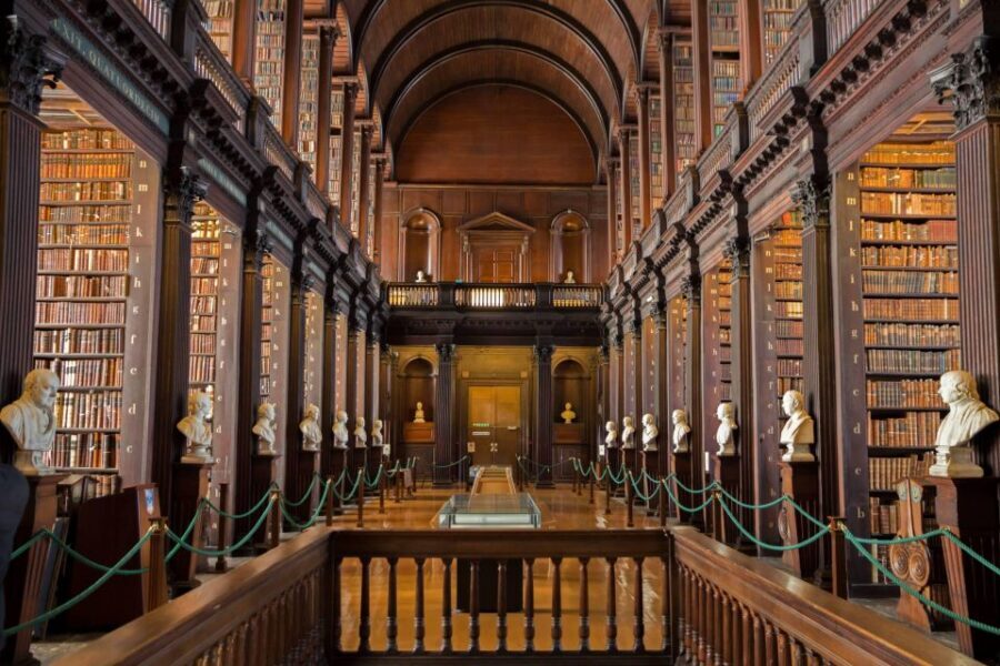 Dublin City Walking Tour, Vikings, St. Partick, Highlights - St Stephen’s Green (3, 4, 6 hours): the park that remembers