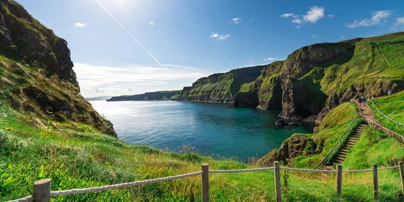 Dublin: Cliffs of Moher, Bunratty Castle and Ennis Day Trip - Leaving Dublin Early: Arlington Hotel to the Obama Plaza coffee break