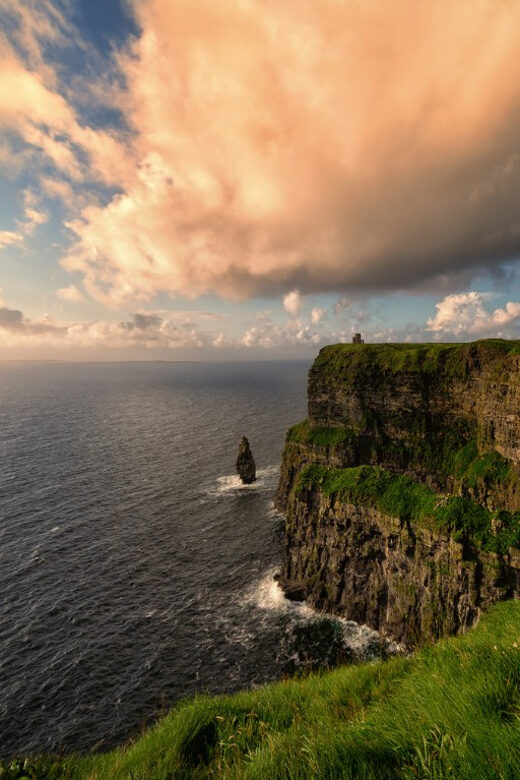 Dublin: Cliffs of Moher, Ennis, & Bunratty Castle Day Tour - Cliffs of Moher at 10:45 AM: big height, big coastline
