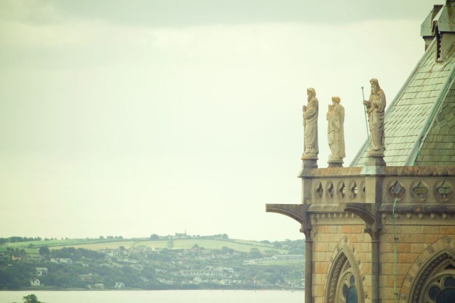 Dublin: Full-Day Tour to Cork, Cobh and Blarney Castle - Queenstown Story in Cobh: emigrant history, a Victorian station, and Titanic’s final call