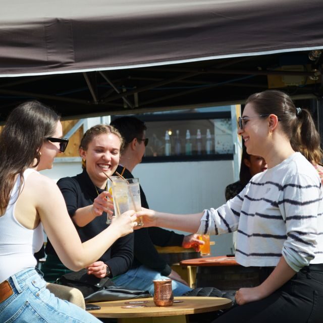 Dublin: Gin Masterclass with Welcome Drink & Tasting Flight - Stillgarden Distillery: modern Irish gin with real-world context