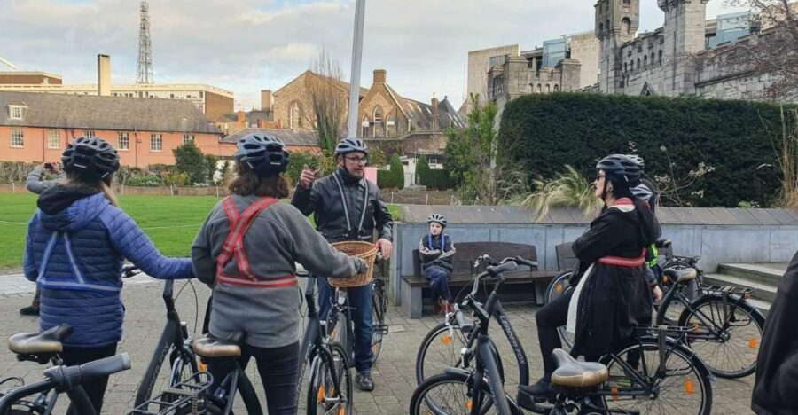 Dublin: Guided Bike & E-Bike Tour - Meeting at Whitefriar Place: start near St. Stephen’s Green