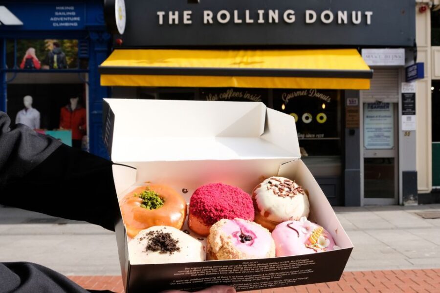 Dublin: Guided Delicious Donut Tour with Tastings - Temple Bar: where the walk turns into a full sensory plan