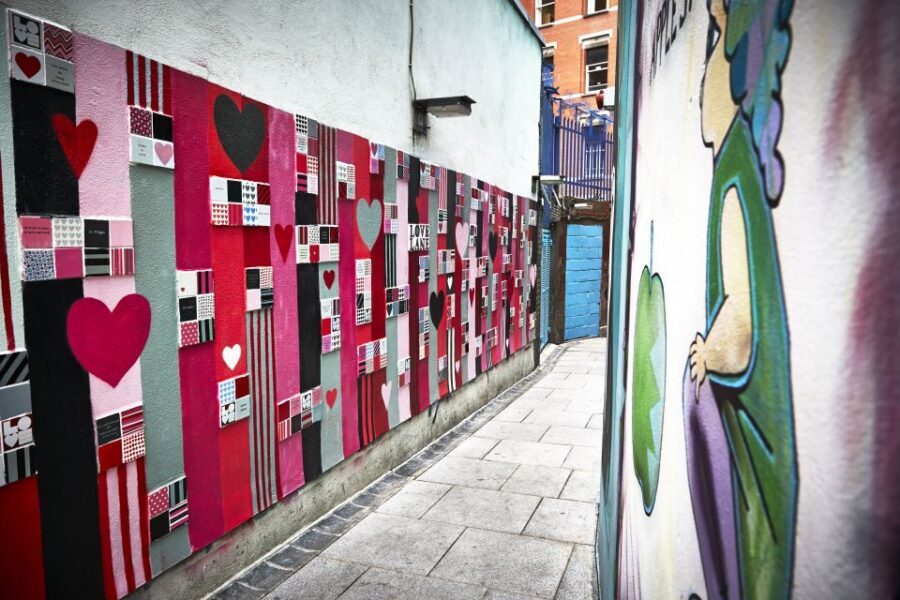 Dublin: Half-Day Private Walking Tour - Trinity College and the Book of Kells: worth timing on a walk day