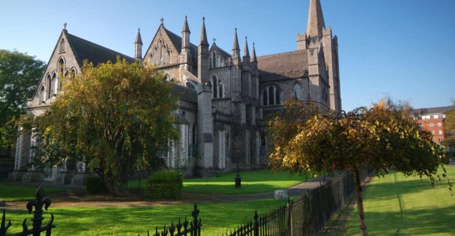 Dublin: Half-Day Private Walking Tour - Price and what you really get for a $437 private group