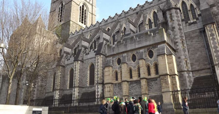 Dublin: Highlights and Hidden Corners Walking Tour - Key Points Worth Getting Excited About