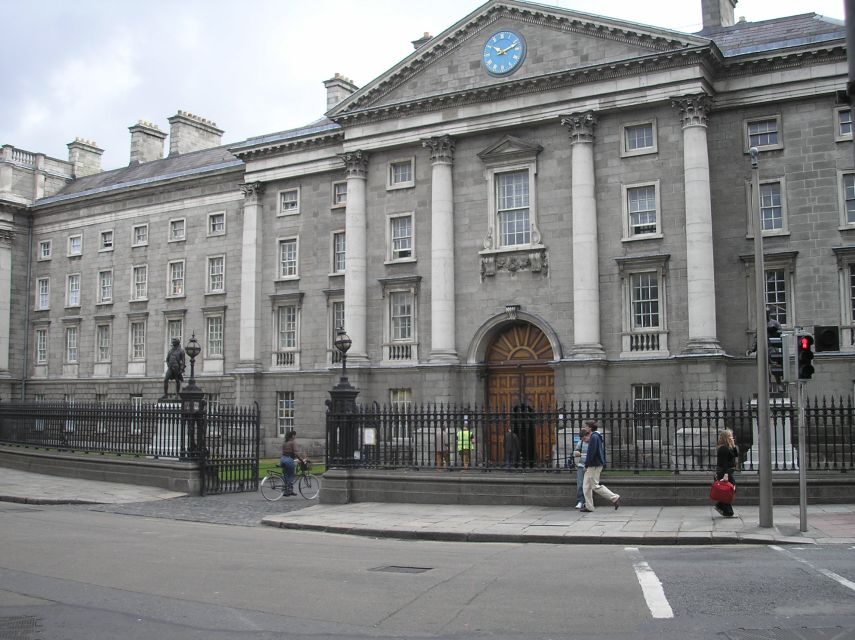 Dublin: Highlights and Hidden Corners Walking Tour - Starting at the Tree of Gold and Finding Dublin’s Real Center