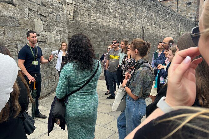 Dublin Highlights and Hidden Gems Guided Walking Tour - Ha’penny Bridge and O’Connell Bridge: Postcard Views With Moving Context