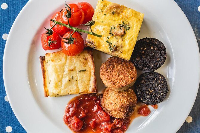 Dublin Historical Centre Private Food Tour with 8 Food Tastings - Your Route: From Henry Grattan Monument to Wicklow Street and Grafton Street