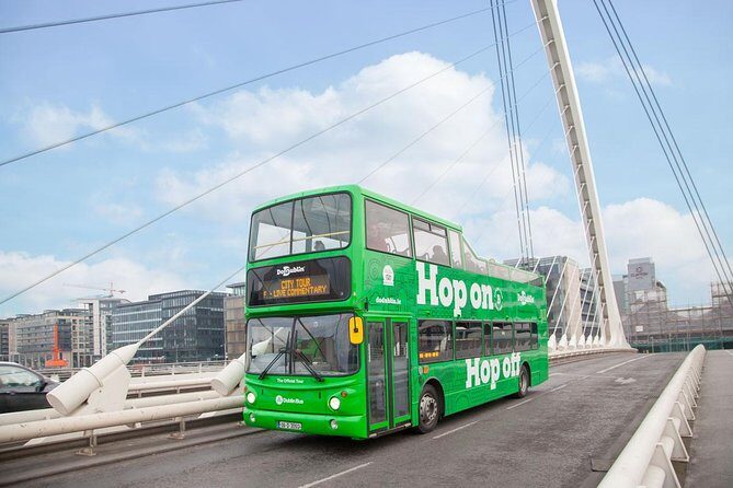 Dublin Hop-on Hop-off Bus Tour - Live Tour auf Deutsch - How the DoDublin live German bus tour actually works