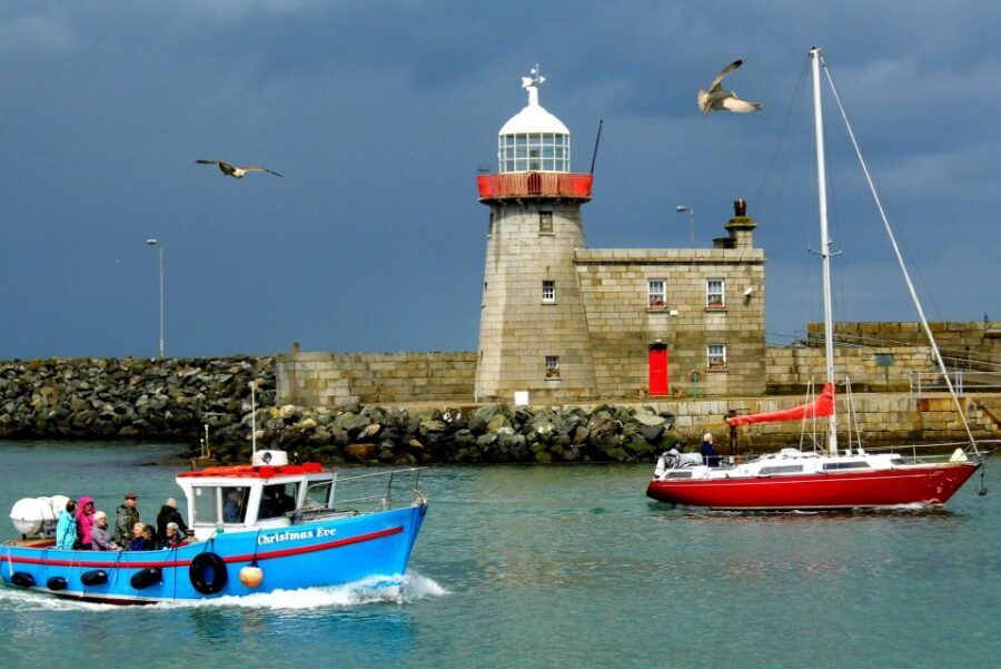 Dublin: Howth Coastal Hiking Tour - Baily Lighthouse direction and the cliff path back down