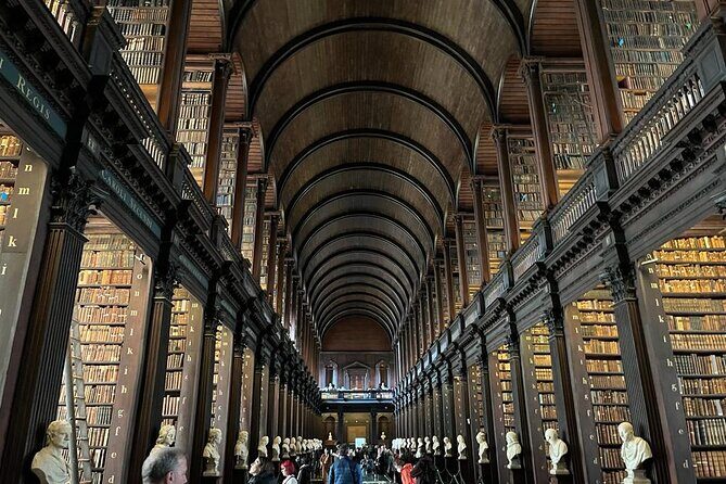 Dublin in a Day: Dublin Castle, Book of Kells, Guinness & Whiskey - Teeling Whiskey Distillery: Tour, Tasting, and a Whiskey Cocktail
